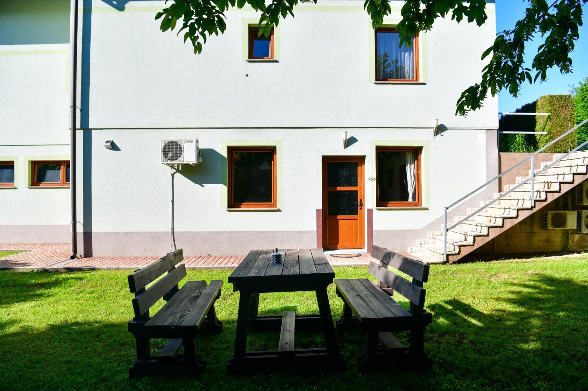 Villa Cancar Grabovac (Karlovac) Exterior foto