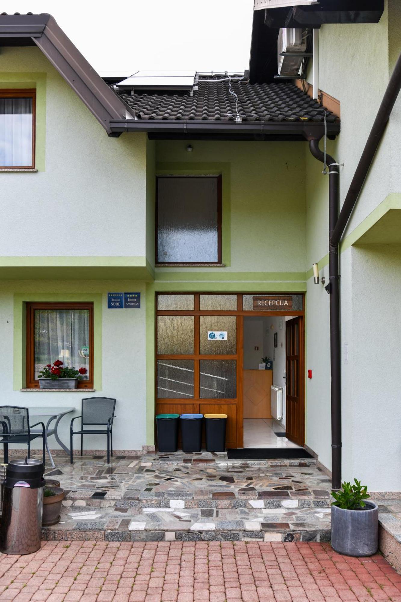Villa Cancar Grabovac (Karlovac) Exterior foto